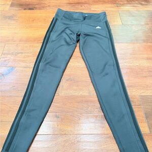 Adidas Charcoal Leggings with Black Stripes Size M.